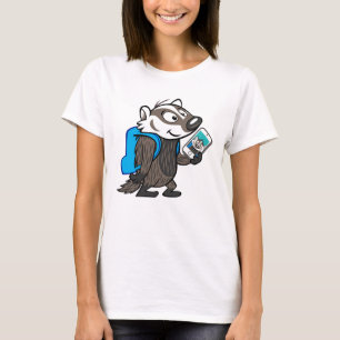 Ricky Racoon   Boomer Badger Selfie T-Shirt