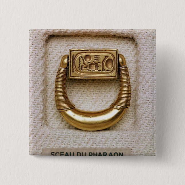Ring with the seal of General Horemheb 15 Cm Square Badge (Front)