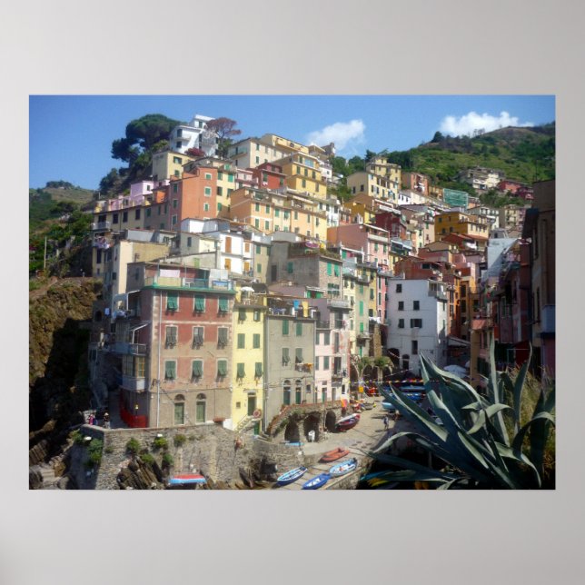 riomaggiore hill poster (Front)