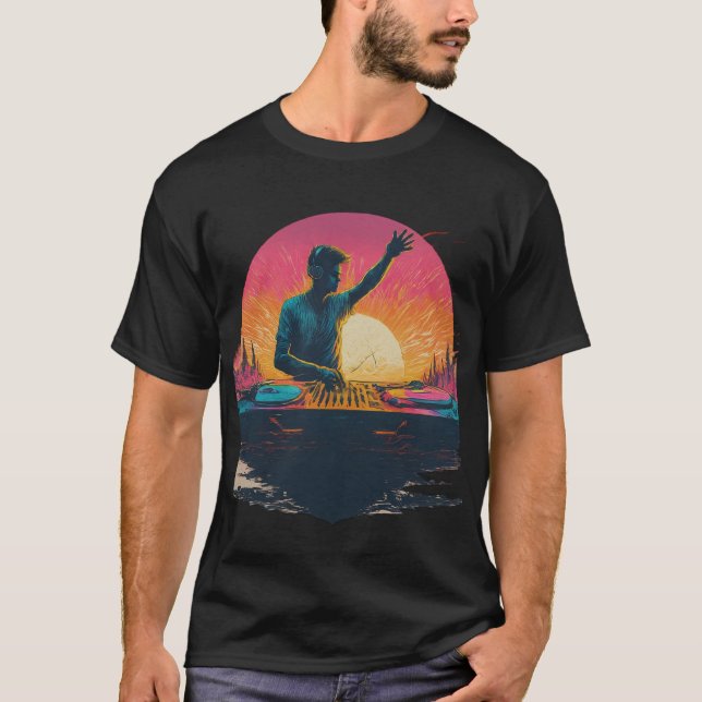 Rise Up Tee (Front)