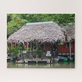 River Living on the Río Dulce Jigsaw Puzzle