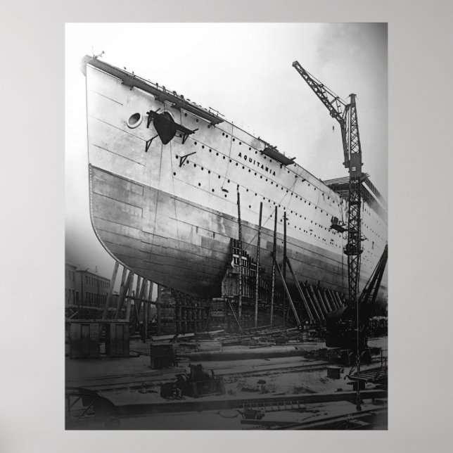 RMS Aquitania Poster (Front)