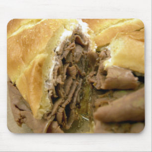 Roast beef sandwich with creamy goat cheese mouse pad