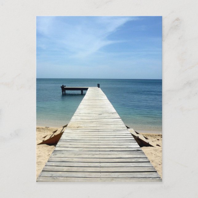 roatán wooden pier postcard (Front)