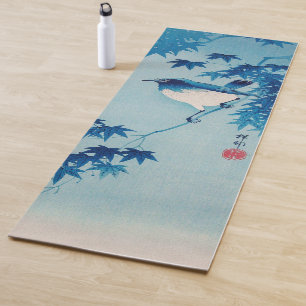 ROBIN ON MAPLE YOGA MAT