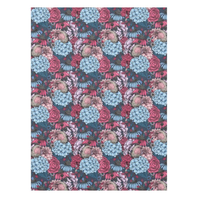 Robins in the garden 3 tablecloth (Front)