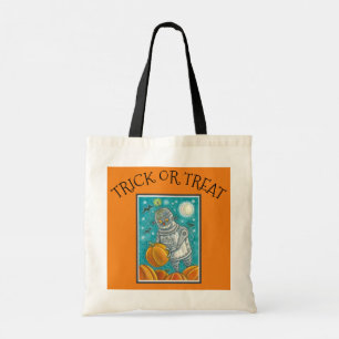 ROBOT PICKING PUMPKINS , HALLOWEEN MECHANICAL MAN TOTE BAG