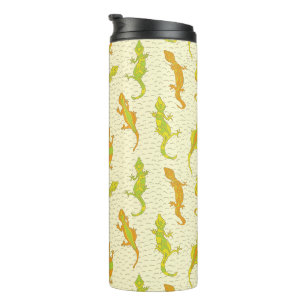Rock Climbing Geckos on yellow - seamless pattern. Thermal Tumbler