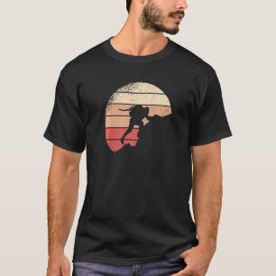 Rock Climbing Retro Sunset Mountain Climbing Hikin T-Shirt