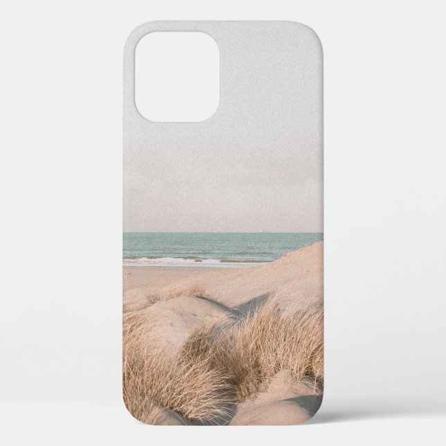 ROCK FORMATION ON BEACH Case-Mate iPhone CASE (Back)