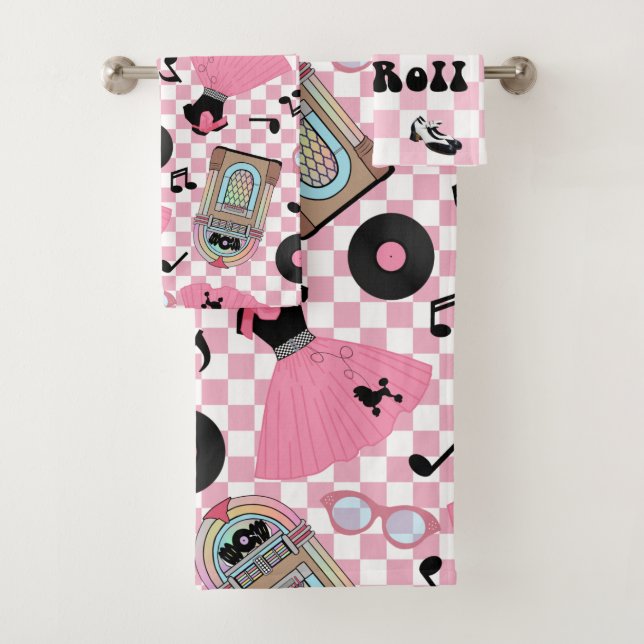 Rock n Roll Pattern Pink Bath Towel Set (Insitu)