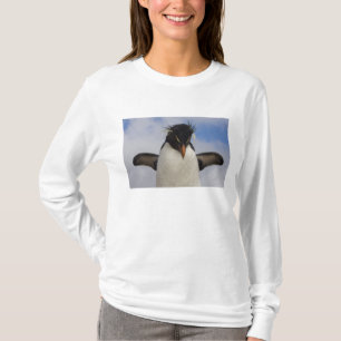 Rockhopper Penguin Eudyptes chrysocome T-Shirt
