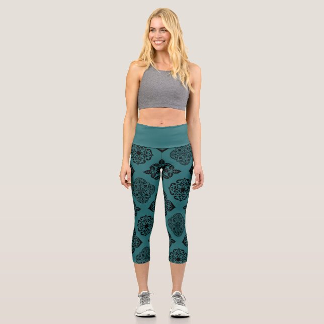 ROCKIN' MOROCCAN CAPRI LEGGINGS (Front)