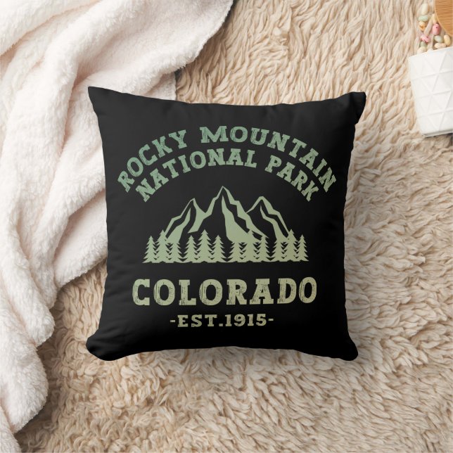 Rocky Mountain National Park Colorado USA Gradient Cushion (Blanket)