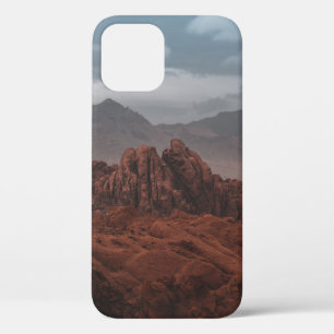ROCKY MOUNTAINS UNDER GRAY SKIES iPhone 12 CASE