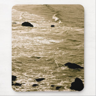ROCKY SHORE AND WAVES IN SEPIA MOUSE PAD