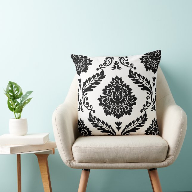 Rococo Damask Lg Pattern Black on White Cushion (Chair)