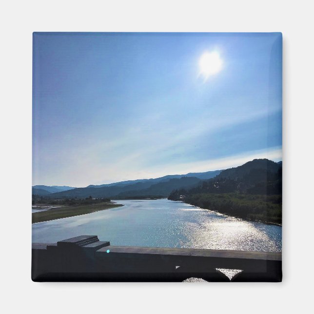 Rogue River, Oregon Magnet (Front)