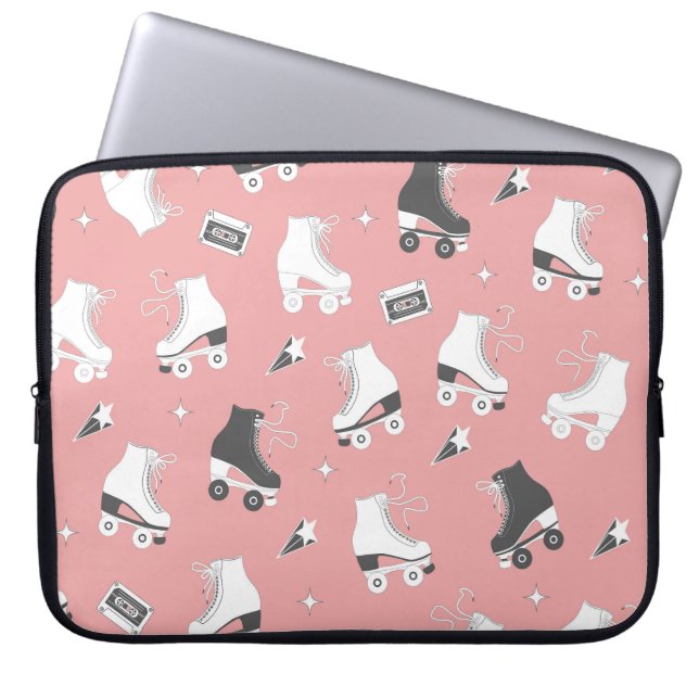 Roller skates cassette pattern. laptop sleeve (Front)