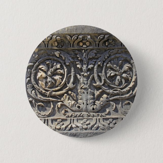 Roman stone 6 cm round badge (Front)