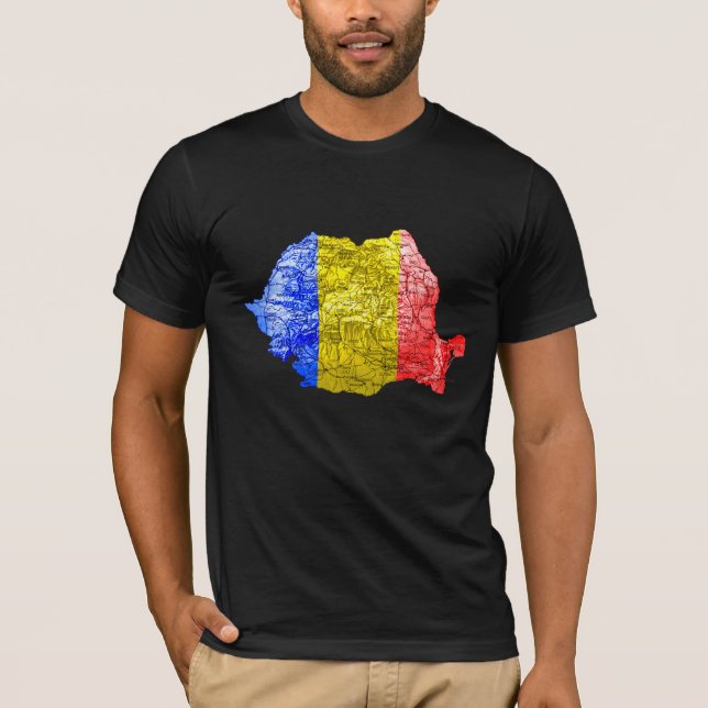 Romania Flagcolor Map T-Shirt (Front)