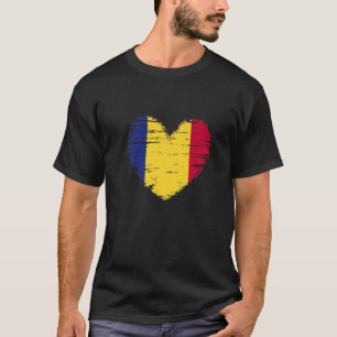 Romania Heart Romanian Flag Romanian Pride T-Shirt