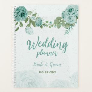 romantic blue flowers greenery wedding planner