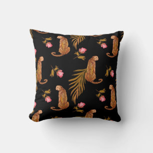 Romantic cheetahs: watercolor seamless pattern. cushion