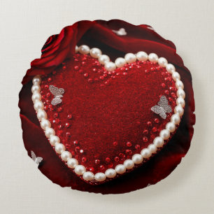 Romantic Heart With Pearl Border Round Cushion