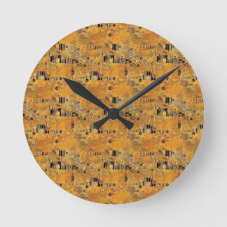 Romantic - Klimt Style  Round Clock