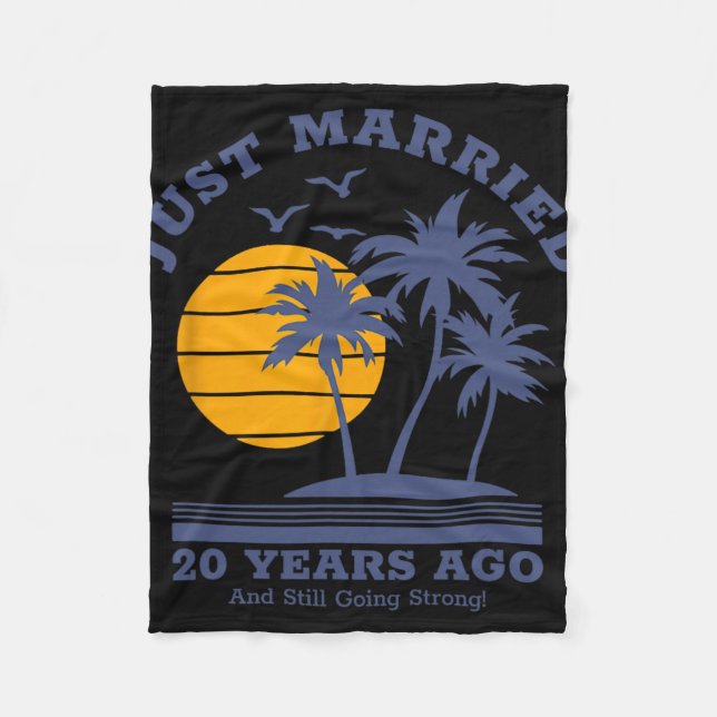 Romantic Matching Couples - 20th Wedding Anniversa Fleece Blanket (Front)