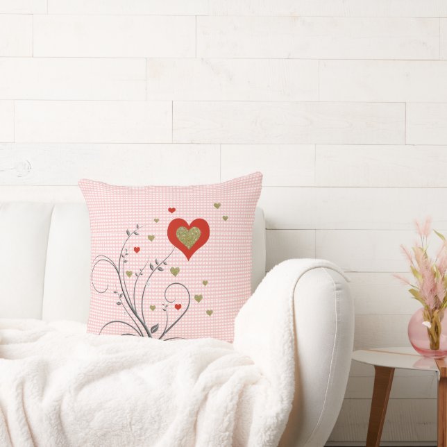Romantic pinkish cushion (Couch)