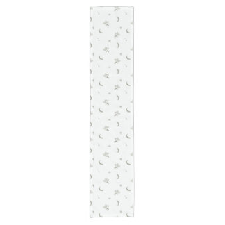 Romantic White Flower Short Table Runner