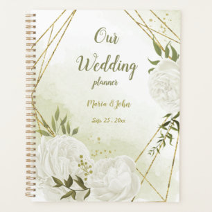 romantic white flowers greenery wedding planner