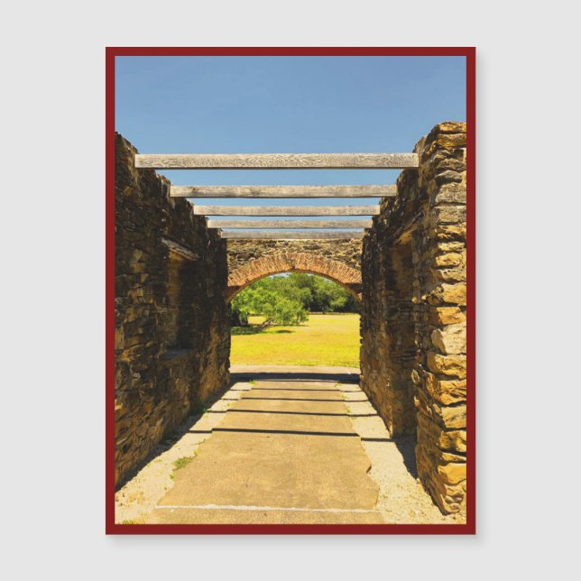 Roofless magnet (Front)