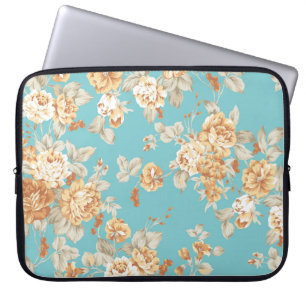 Rose bouquet design Seamless pattern with White ba Laptop Sleeve