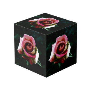 rose  cube