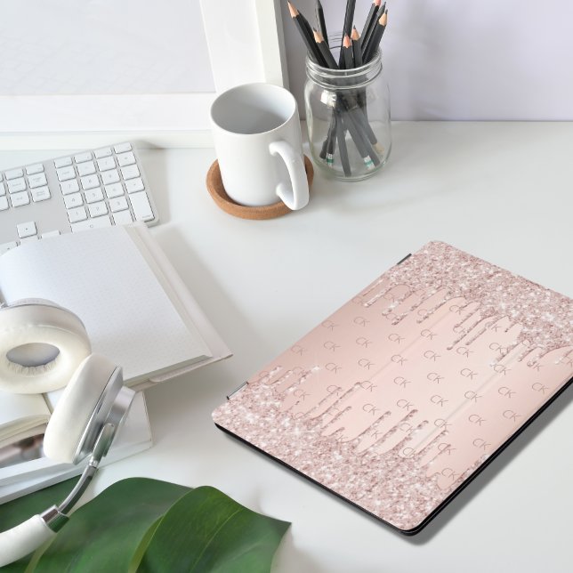 Rose gold glitter monogram initials pink luxury iPad pro cover