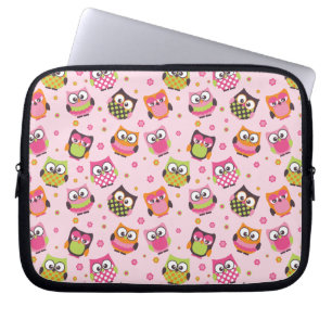 Rose Pink Colourful Owls laptop sleeve