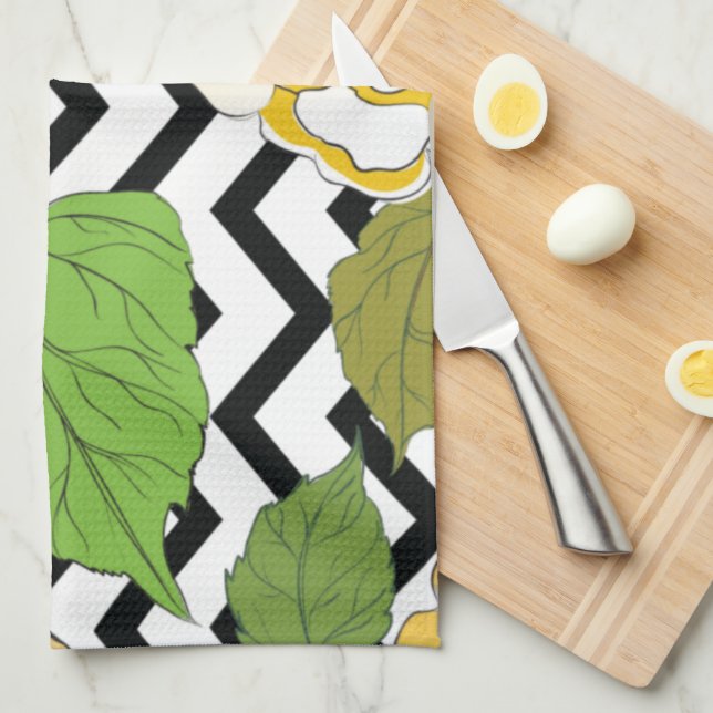 Roses 12 tea towel (Quarter Fold)