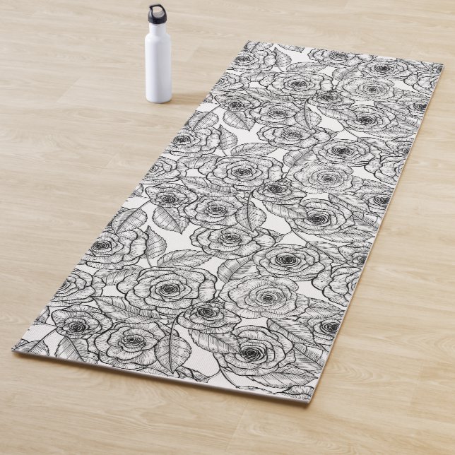 Roses hand drawn pattern yoga mat (In Situ)