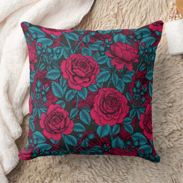 Roses in red and blue cushion (Blanket)