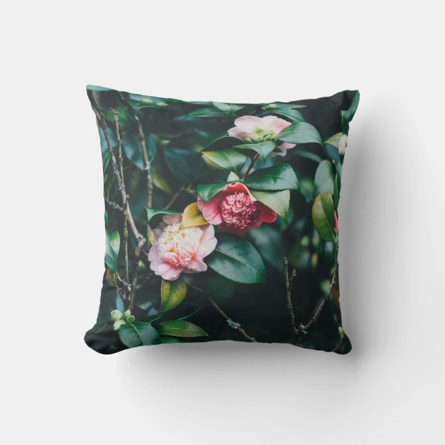 ROSES IN THE GARDEN CUSHION (Front)