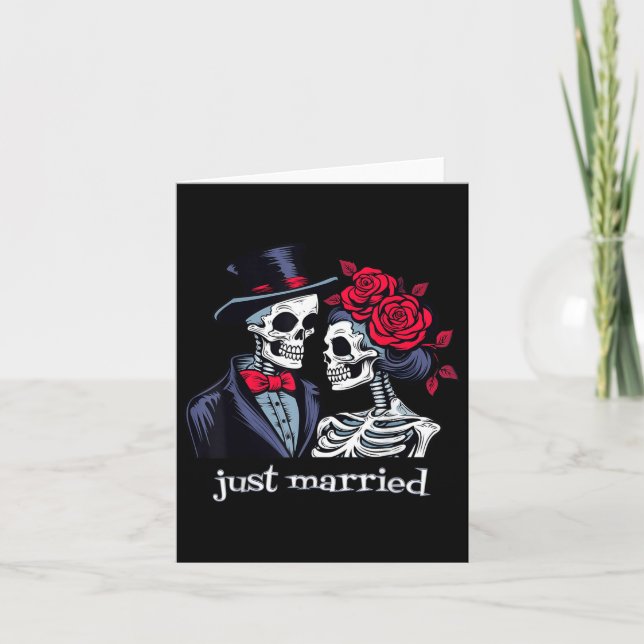 Roses Skeleton Bride &amp; Groom, Just Married Elo Card (Front)