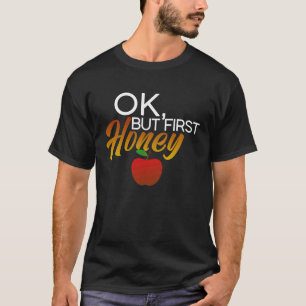 Rosh Hashanah apple and honey Happy Rosh Hashanah T-Shirt