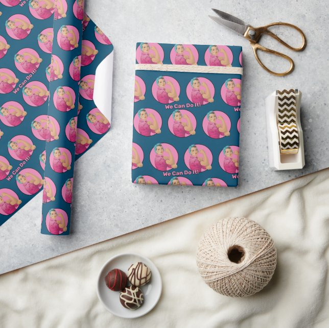 Rosie the Riveter Pattern Wrapping Paper (Crafts)