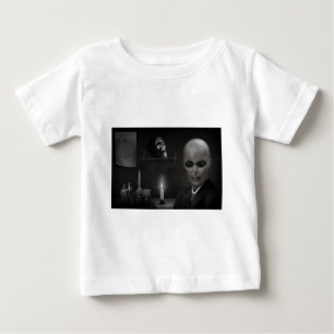 roswell alien baby T-Shirt