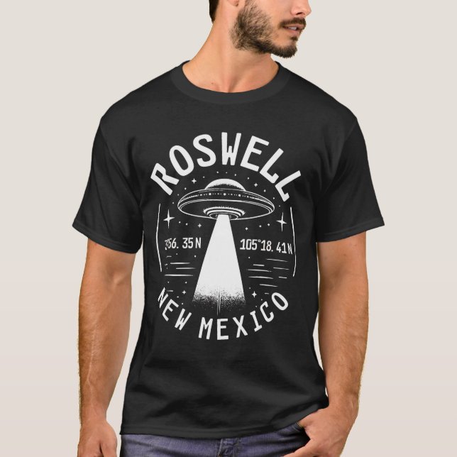 Roswell New Mexico Alien Ufo Area 51  T-Shirt (Front)