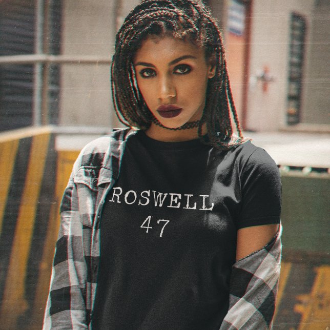 Roswell UFO Alien Extraterrestrial Flying Saucer T-Shirt (Creator Uploaded)