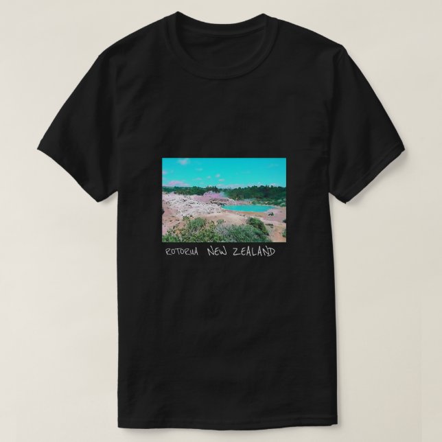 Rotorua New Zealand travel T-Shirt (Design Front)
